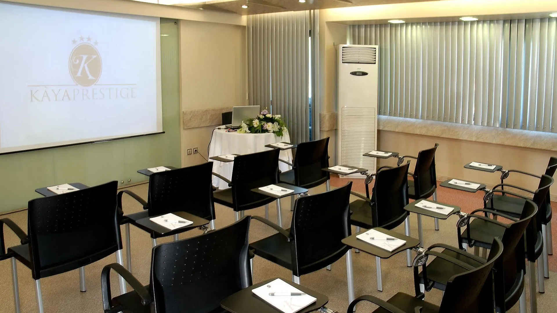 Kaya Prestige Oteli İzmir 4*,